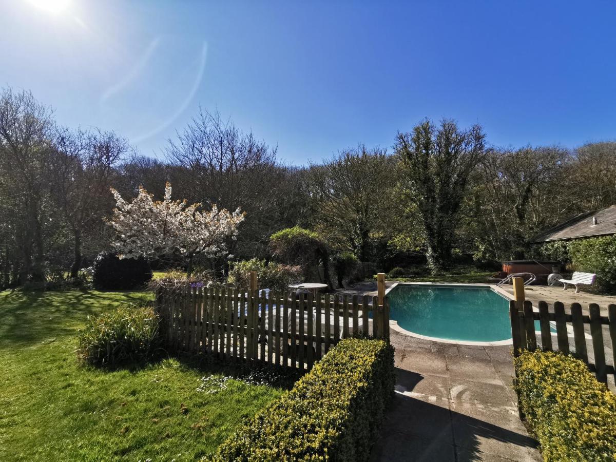 Rose In Vale Country House Hotel St Agnes  Extérieur photo