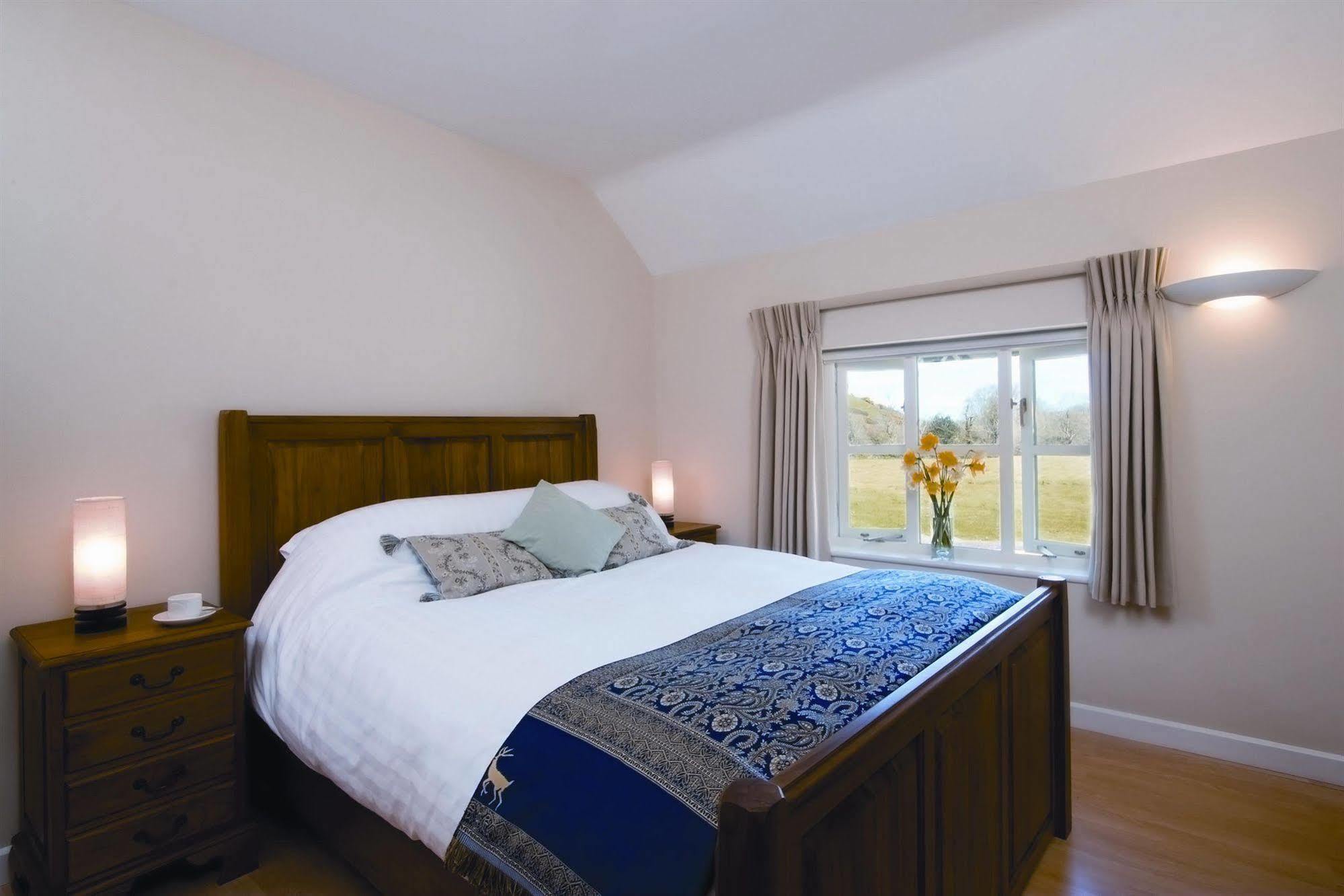Rose In Vale Country House Hotel St Agnes  Extérieur photo